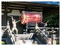 JapaneseDrummersatEpcot.jpg